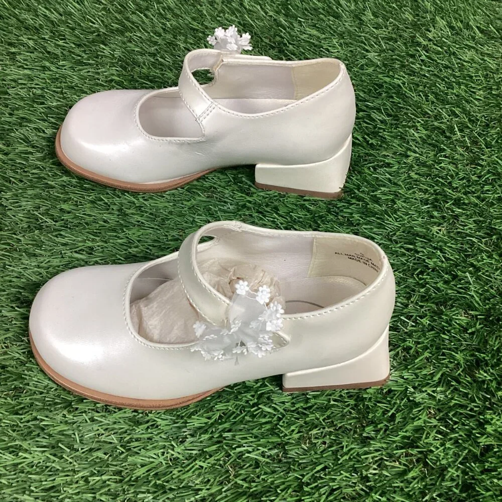 Vintage Girls White Dress Shoes and Purse New 9 Toddler